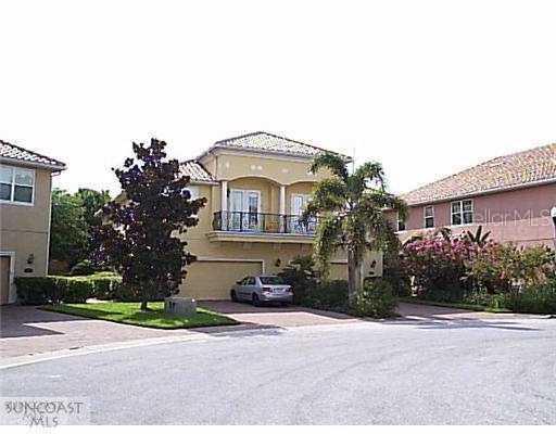 185 Banyan Bay Dr., St Petersburg, FL 33705