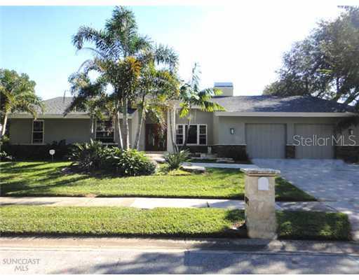 8874 Baywood Park Dr., Largo, FL 33777