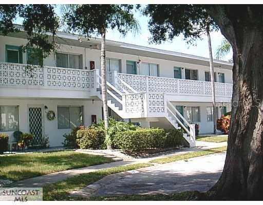 8350 112th St. #204, Seminole, FL 33772