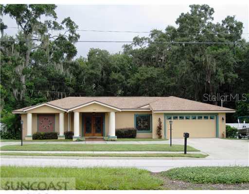 1423 Tampa Rd., Palm Harbor, FL 34683