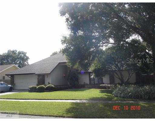 12344 Oaks Ln., Seminole, FL 33772