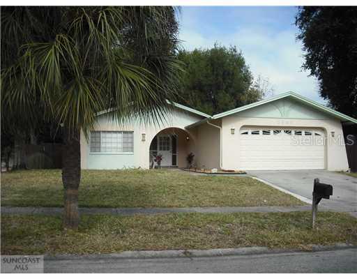 2383 Grove Lake Cir., Palm Harbor, FL 34683