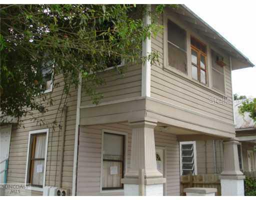 1015 E Columbus Dr., Tampa, FL 33605
