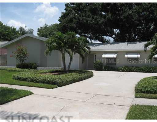 461 Lewis Blvd., St Petersburg, FL 33705