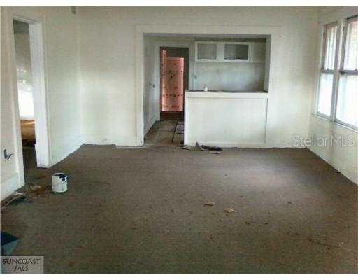 1719 12th St., St Petersburg, FL 33705