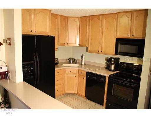 3295 Fox Chase Cir. #104, Palm Harbor, FL 34683