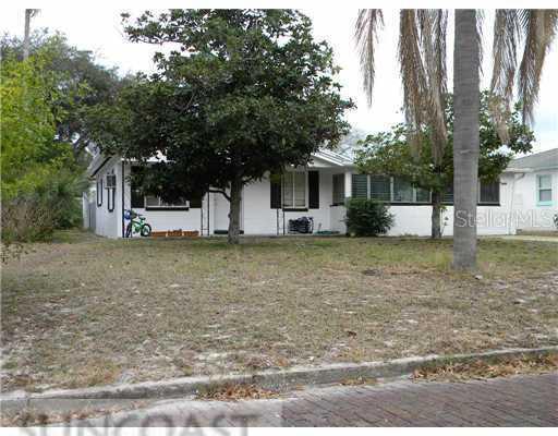 6238 8th Ave., Gulfport, FL 33707