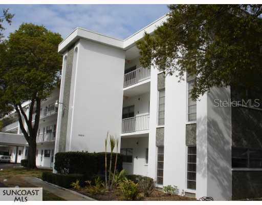 5890 38th Ave. #310, St Petersburg, FL 33710