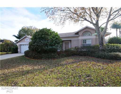 649 Heatherwood Ct., Tarpon Springs, FL 34688