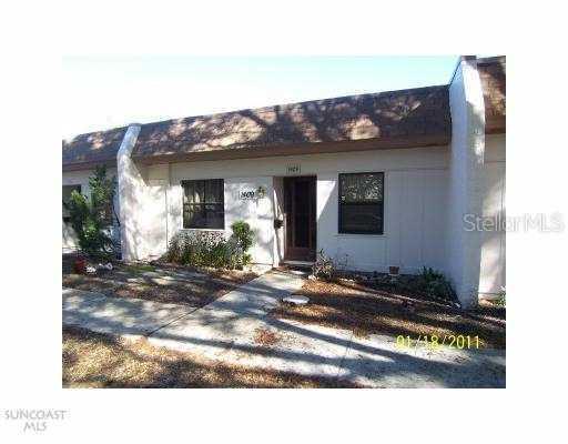 1409 Arrowhead Cir. #13-B, Clearwater, FL 33759