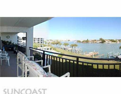 9805 Harrell Ave. #402, Treasure Island, FL 33706