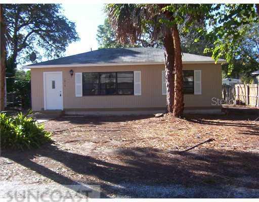 1019 Hull St., Gulfport, FL 33707