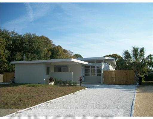 818 S 60th Ave., St Petersburg, FL 33705