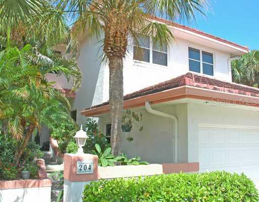 903 Pinellas Bayway #204, Tierra Verde, FL 33715