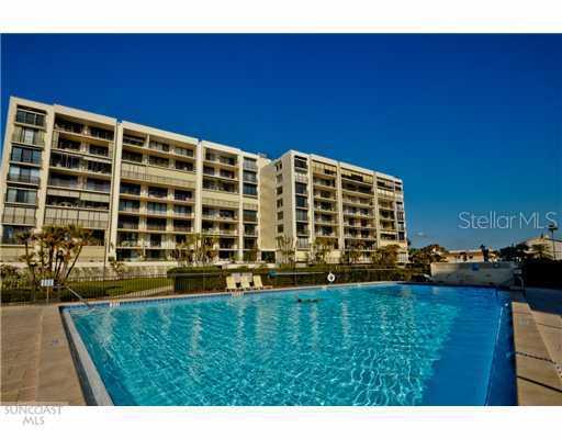 1400 Gulf Blvd. #402, Clearwater Beach, FL 33767
