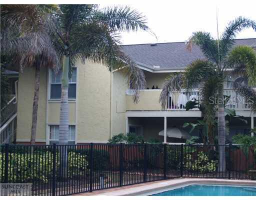 8428 Sycamore Tree Dr. #101D, Tampa, FL 33614