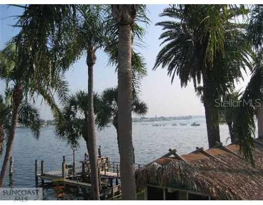 282 Treasure Island Causeway #5, Treasure Island, FL 33706