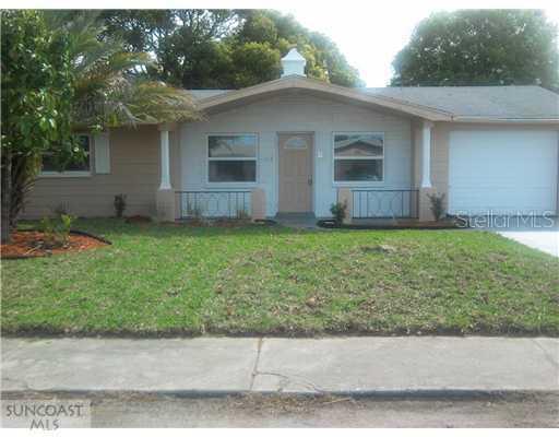 1318 Viking Dr., Holiday, FL 34691