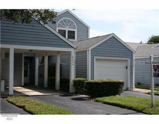 9254 Westlinks Ter., Seminole, FL 33777