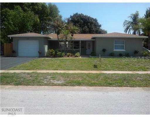 2461 61st Ln., St Petersburg, FL 33710