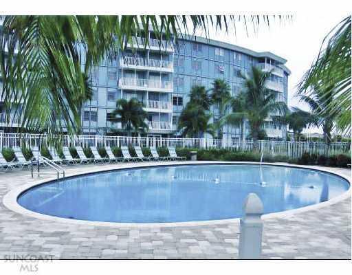 3315 58th Ave. #609, St Petersburg, FL 33712