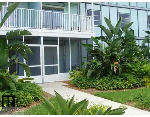 3315 58th Ave. #109, St Petersburg, FL 33712