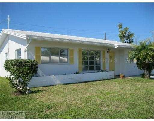 10058 40th St. #3, Pinellas Park, FL 33782