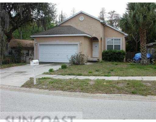 1130 Oakwood St., Tarpon Springs, FL 34689