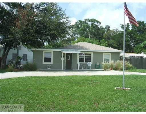 1101 Essex Dr., St Petersburg, FL 33710
