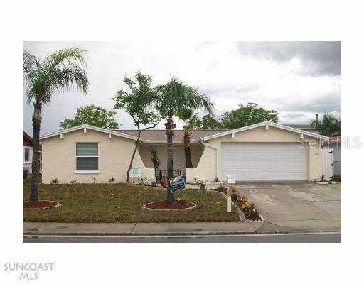 7324 Fox Hollow Dr., Port Richey, FL 34668