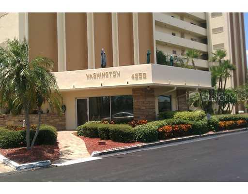 4550 Cove Cir. #703, St Petersburg, FL 33708