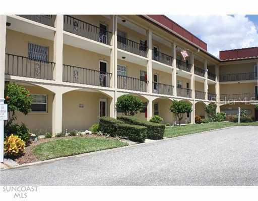 10215 Regal Dr. #4, Largo, FL 33774