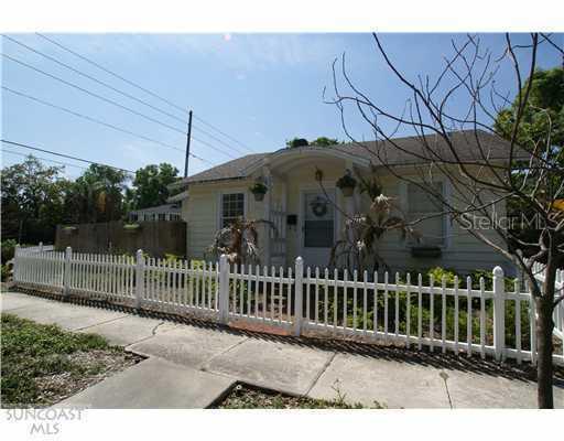 2406 Dartmouth Ave., St Petersburg, FL 33713