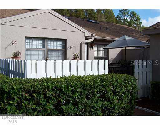 3189 Charter Club Dr. #A, Tarpon Springs, FL 34688