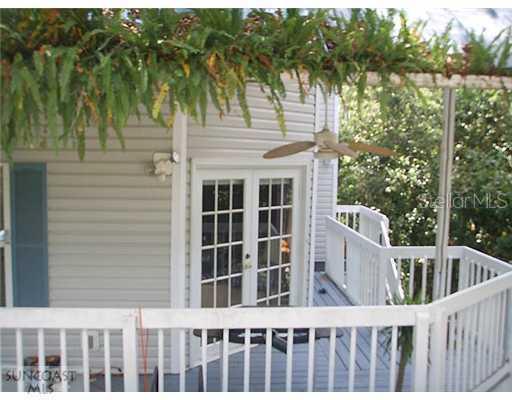 132 Irwin St., Safety Harbor, FL 34695