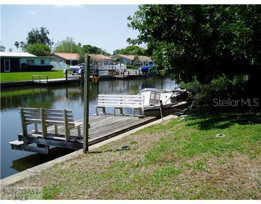 1470 48th Ave., St Petersburg, FL 33703