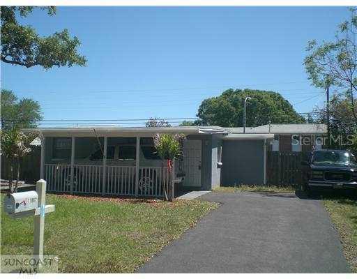 11887 102nd St., Largo, FL 33773