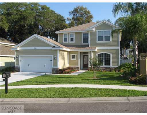 545 Island Ct., Palm Harbor, FL 34683
