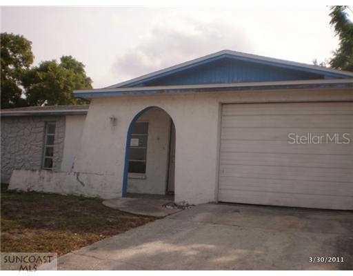 10032 Regency Park Blvd., Port Richey, FL 34668