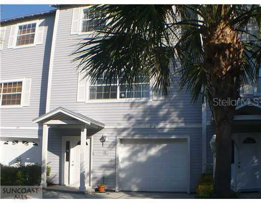 576 Ryans Woods Ln. #1, Palm Harbor, FL 34683