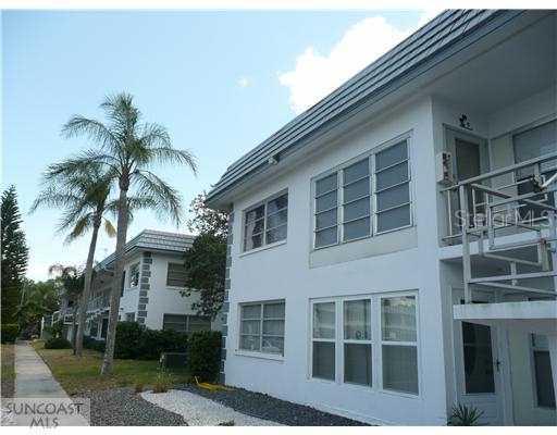 1221 Drew St. #D8, Clearwater, FL 33755