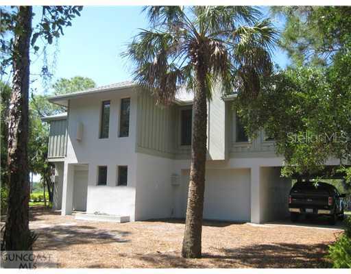 9023 Baywood Park Dr., Largo, FL 33777