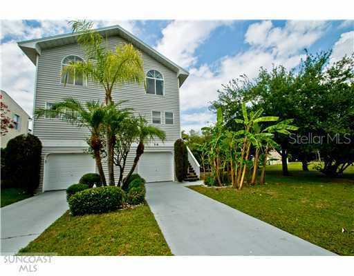 318 Hillpoint Dr., Palm Harbor, FL 34683
