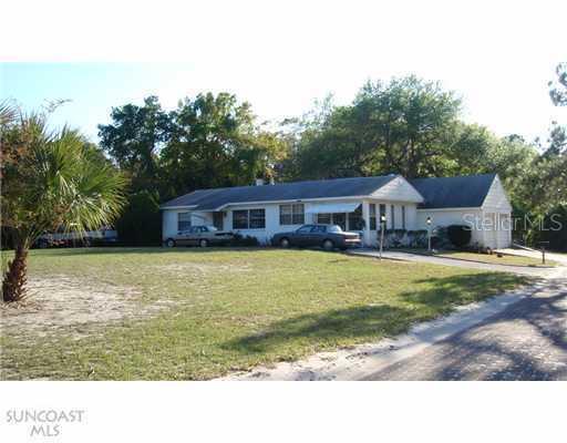 302 Lakeview Dr., Tarpon Springs, FL 34689
