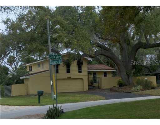 11721 Oak Ave., Seminole, FL 33772