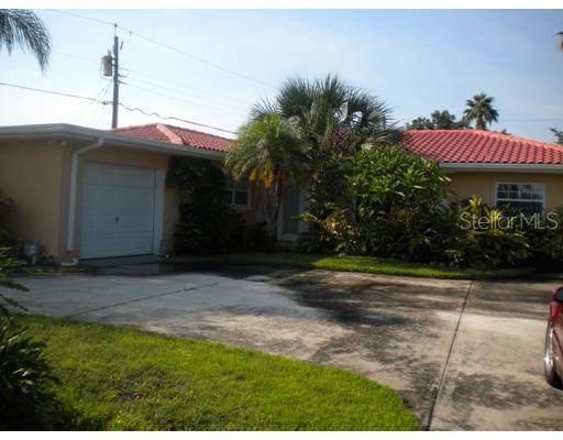 10227 Tarpon Dr., Treasure Island, FL 33706