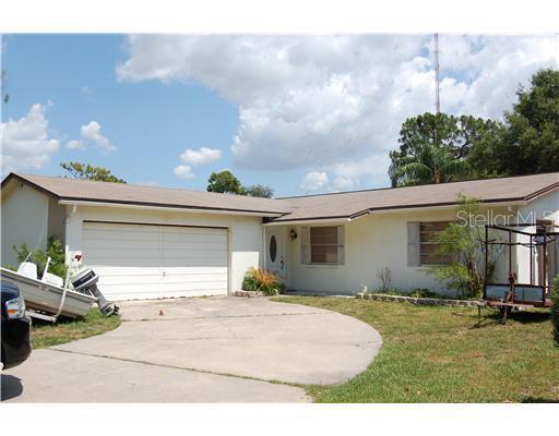 9110 86th Ave., Seminole, FL 33777