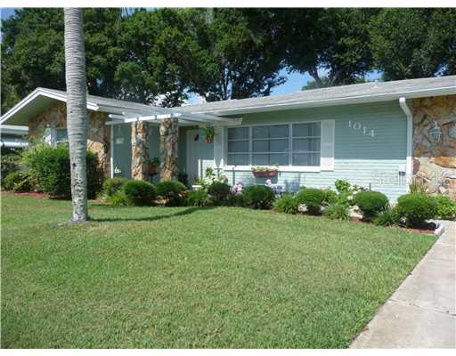 1014 Victor Herbert Dr., Largo, FL 33771