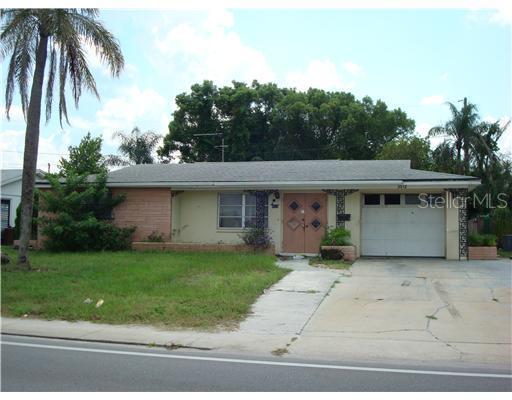 3512 Holiday Lake Dr., Holiday, FL 34691