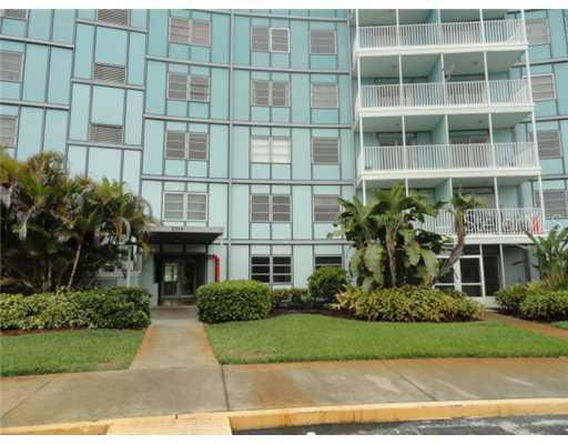 3315 58th Ave. #315, St Petersburg, FL 33712